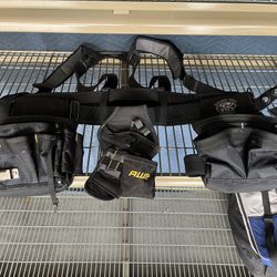 Tool Back With Many Extra’s 