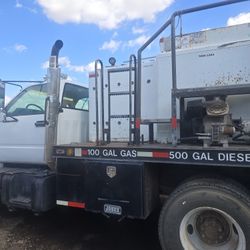 service lube truck cat engine 