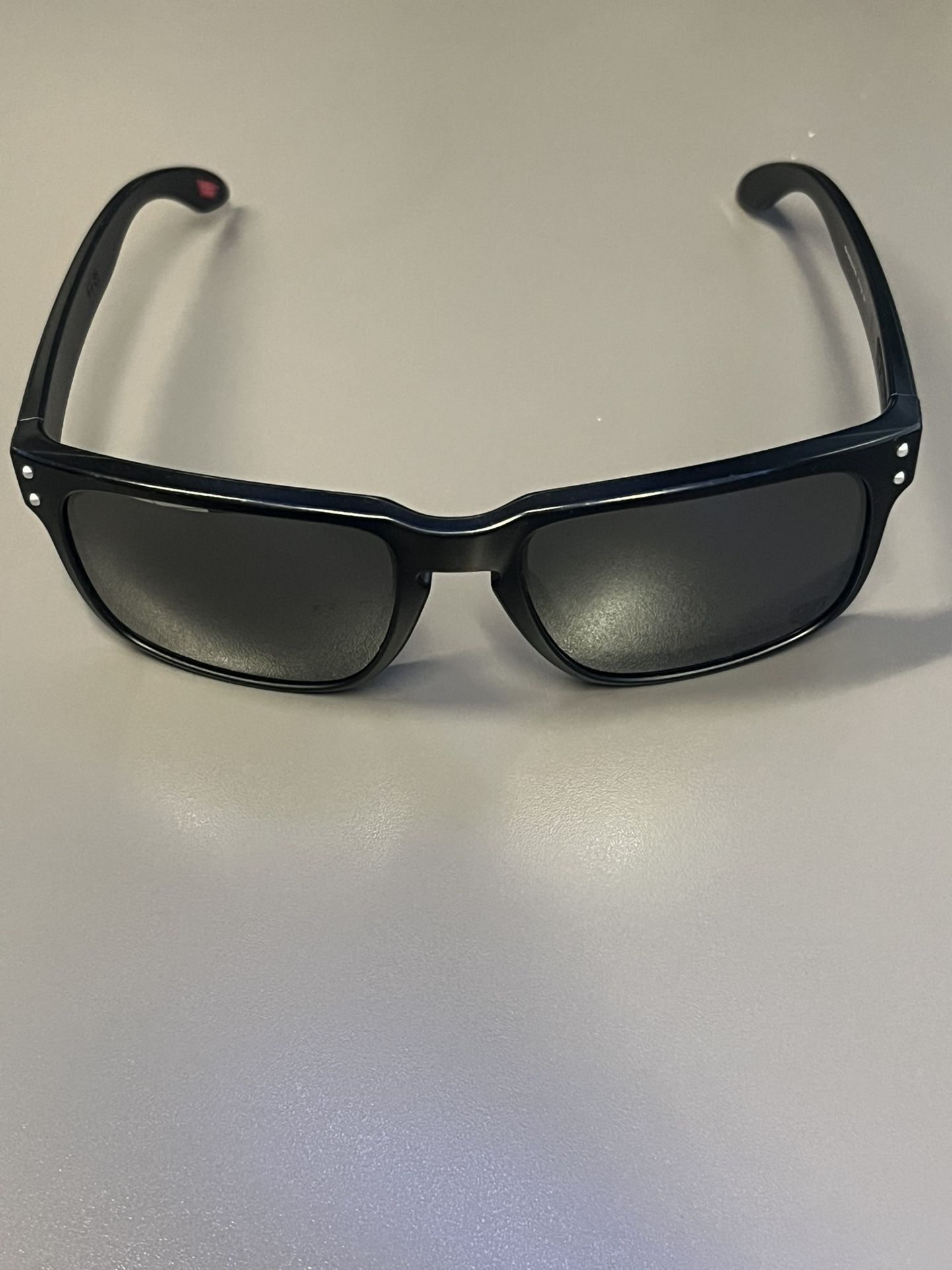 Oakley Holbrook Sunglasses - Matte Black OO9102-F055 - Chicago bears NFL logo Lenses - Standard/XL Size 57-18