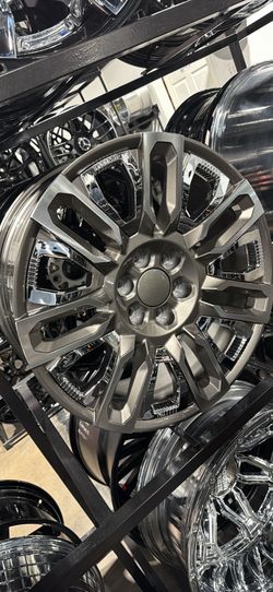 GMC 22s new wheels tires Chevy 6lug