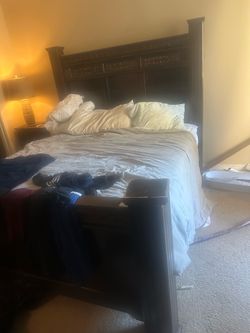 Moving Bedroom post rails frame and bed free
