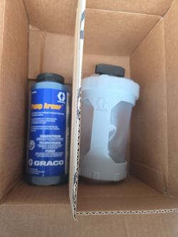 Graco Paint pump armor and mixing container