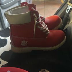 Red Timberlands 