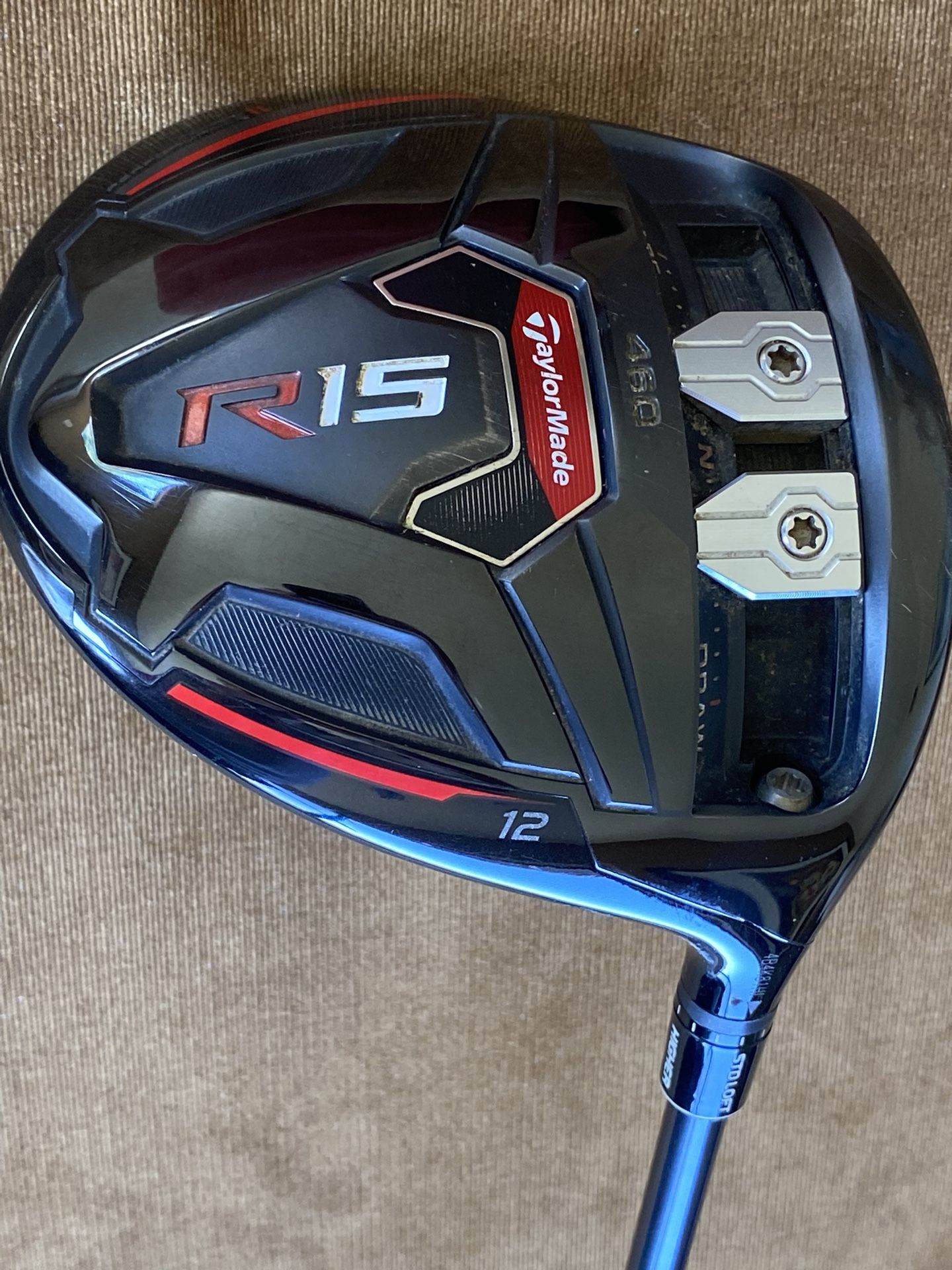 Taylormade R15 Driver. And Head Cover