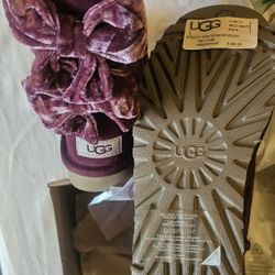 Ugg  bailey  Bow Crushed Velvet 