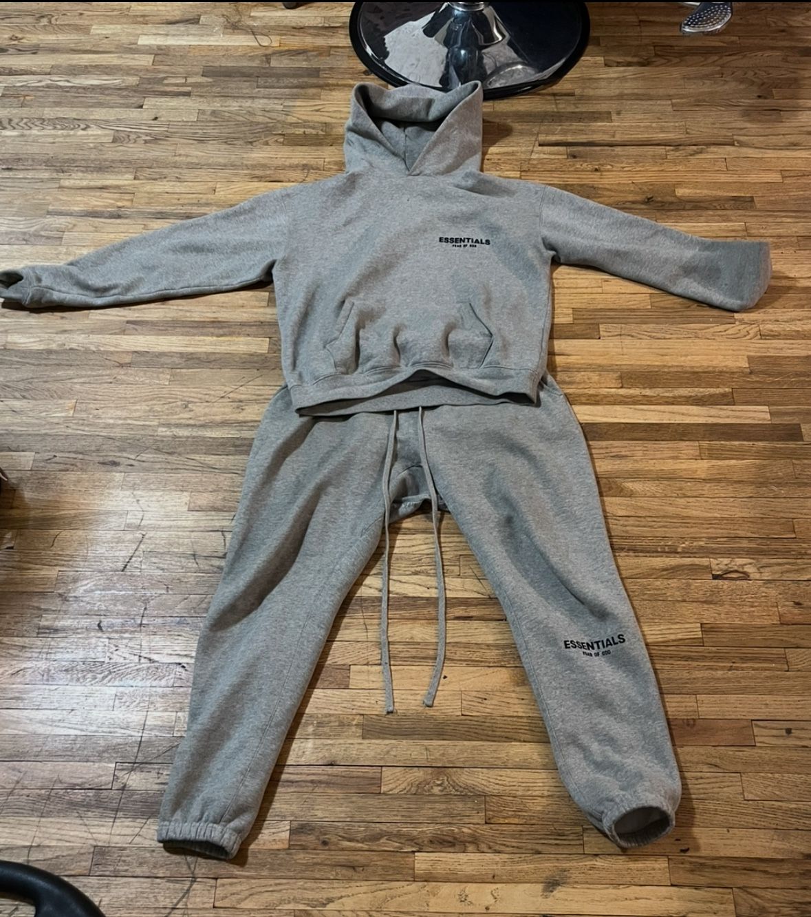 Essentials Set Dark Oatmeal