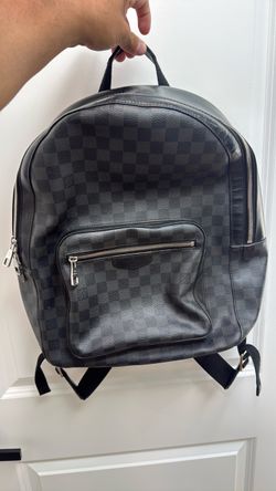 Luis Vuitton Damier Graphite Josh in Black