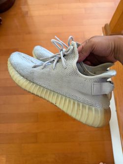 Yeezy Sesame Size 10