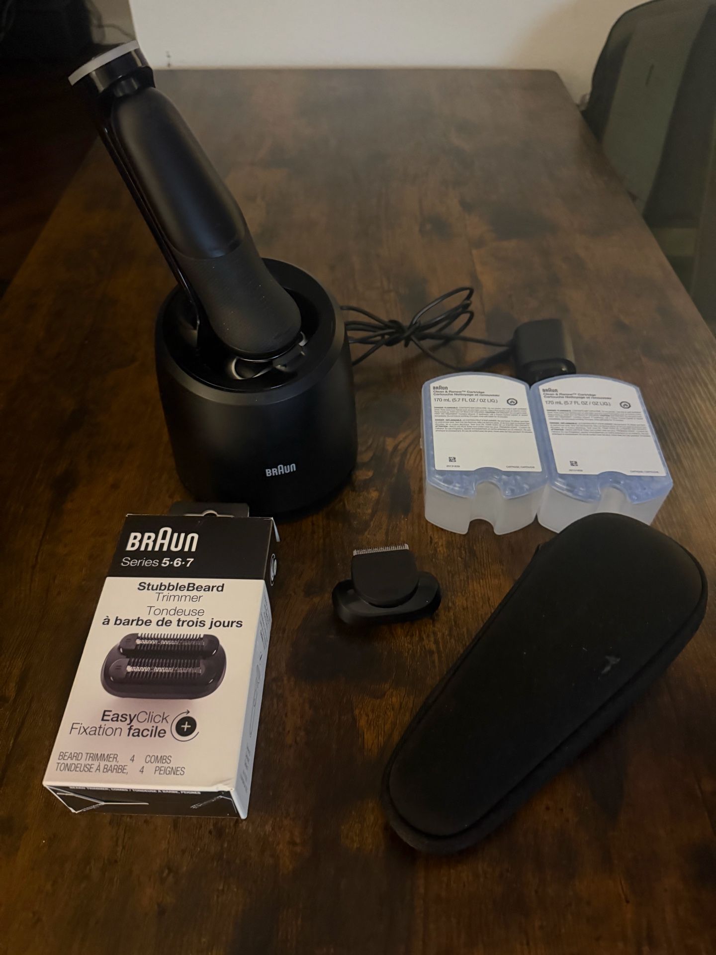 Braun Series 7 Electric Shaver – Wet/Dry + SmartCare Kit