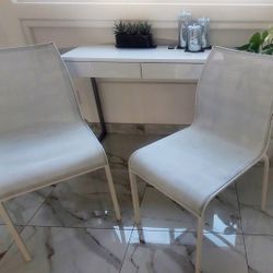  Chairs 2 For Sale