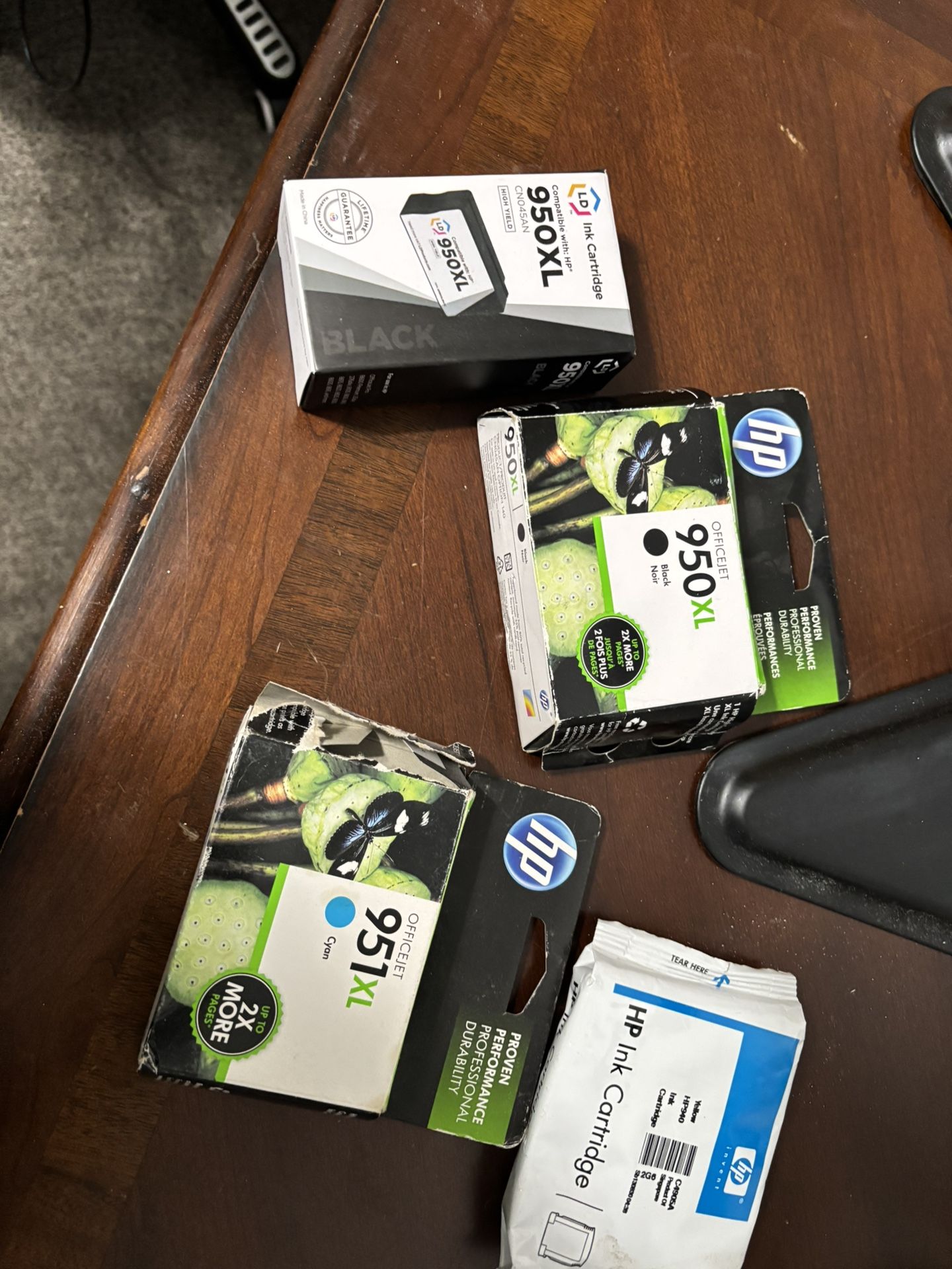 4 New Ink Cartridges 3= HP 1= HP Compatible All 4 For $20