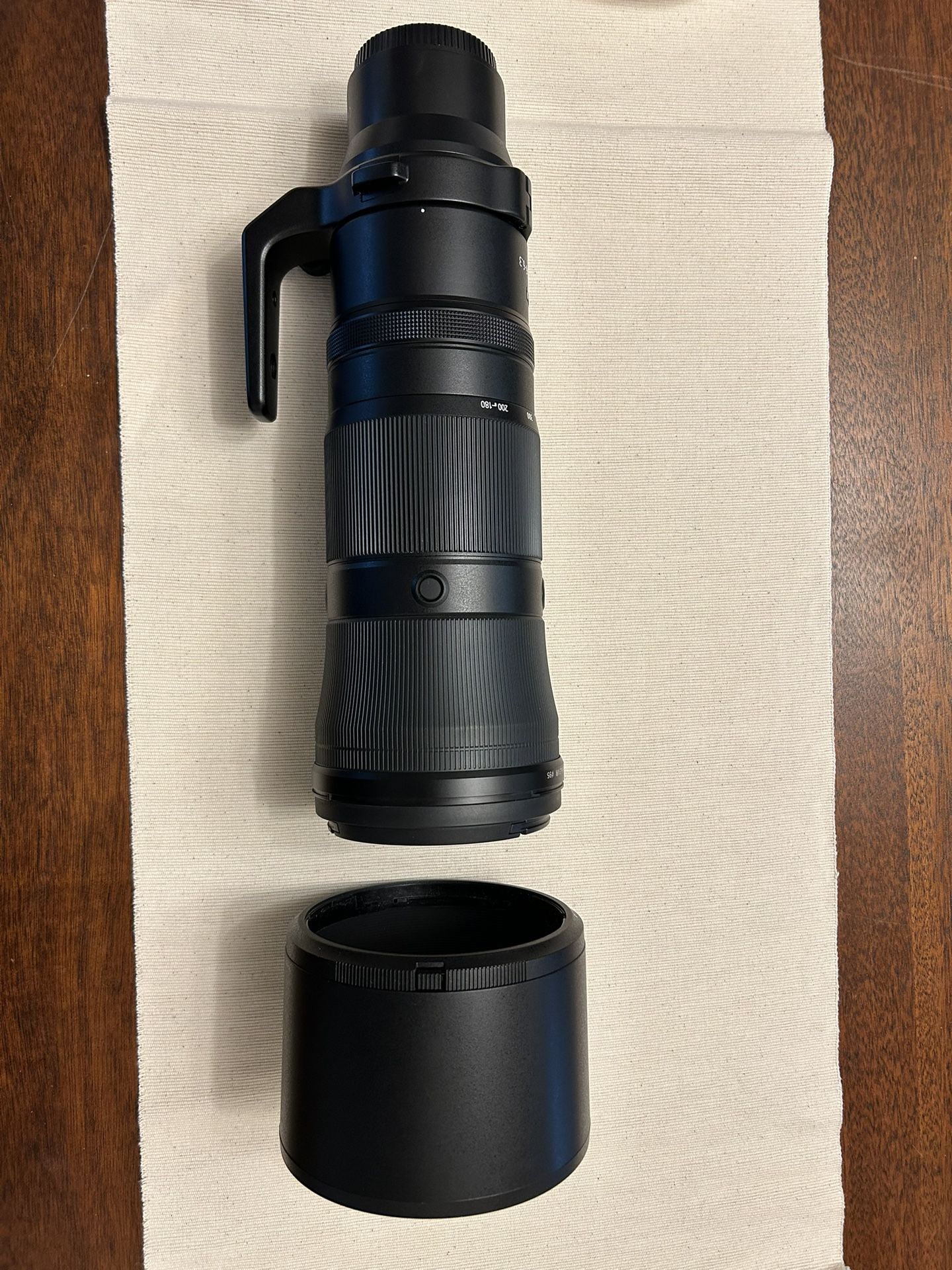 Nikkor Z 180-600mm f/5.6-6.3 Telephoto Lens