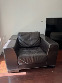 Minotti Leather Couch
