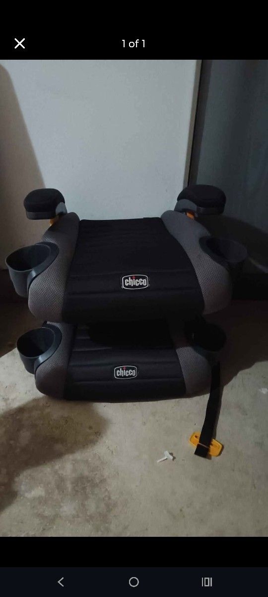 Chicco Booster Seat