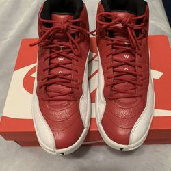 Jordan 12 Retro Gym Red 2016  Size 9