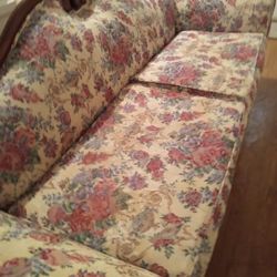 FREE Victorian Style Furniture 