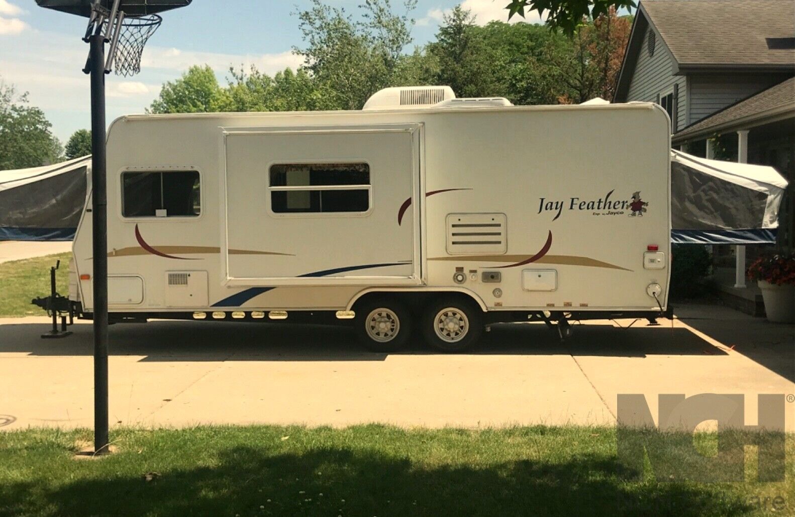 Photo 2005 Jayco Feather