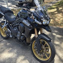 2013 TRUIMPH TIGER 1200 EXPLORER,  MINT CONDITION,  RUNS PERFECTLY 