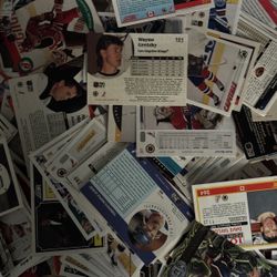 Hockey Sports Trading Cards Victory, Score Brands