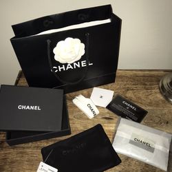 Chanel Classic Card holder for Sale in Chicago, IL - OfferUp