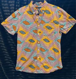 Medium forever 21 Men  favorite tribal print shirt