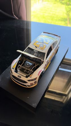Kenny Schneider model car authentic signature