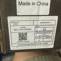Projector Screen
