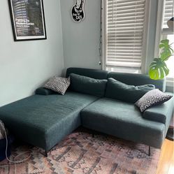 ✨ Teal Sectional Couch – $150 (Salem, MA) ✨