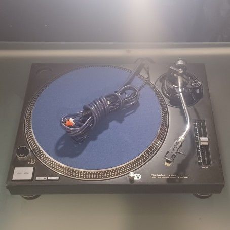 Technics SL-1210MK2 Technics 1200 Silver SL-1210M5G SL-1200MK5 SL-1210M5G Sl-1200MK2 SL-1200M3D