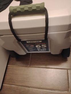 Lifetime Glacier Cooler