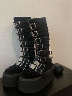 Demonia Platforms