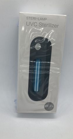 Portable UV light sanitizer
