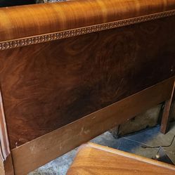 Antique 1950s Sleigh Bed Suite 