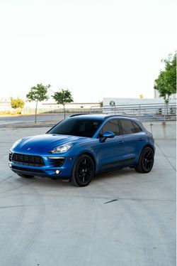 2016 Porsche Macan