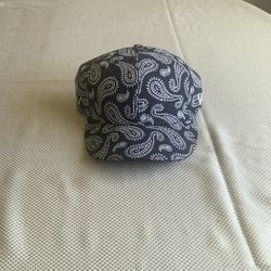 Vans Hat With Black And White Paisley Design 