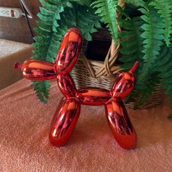 Red Ballon Dog Decoration