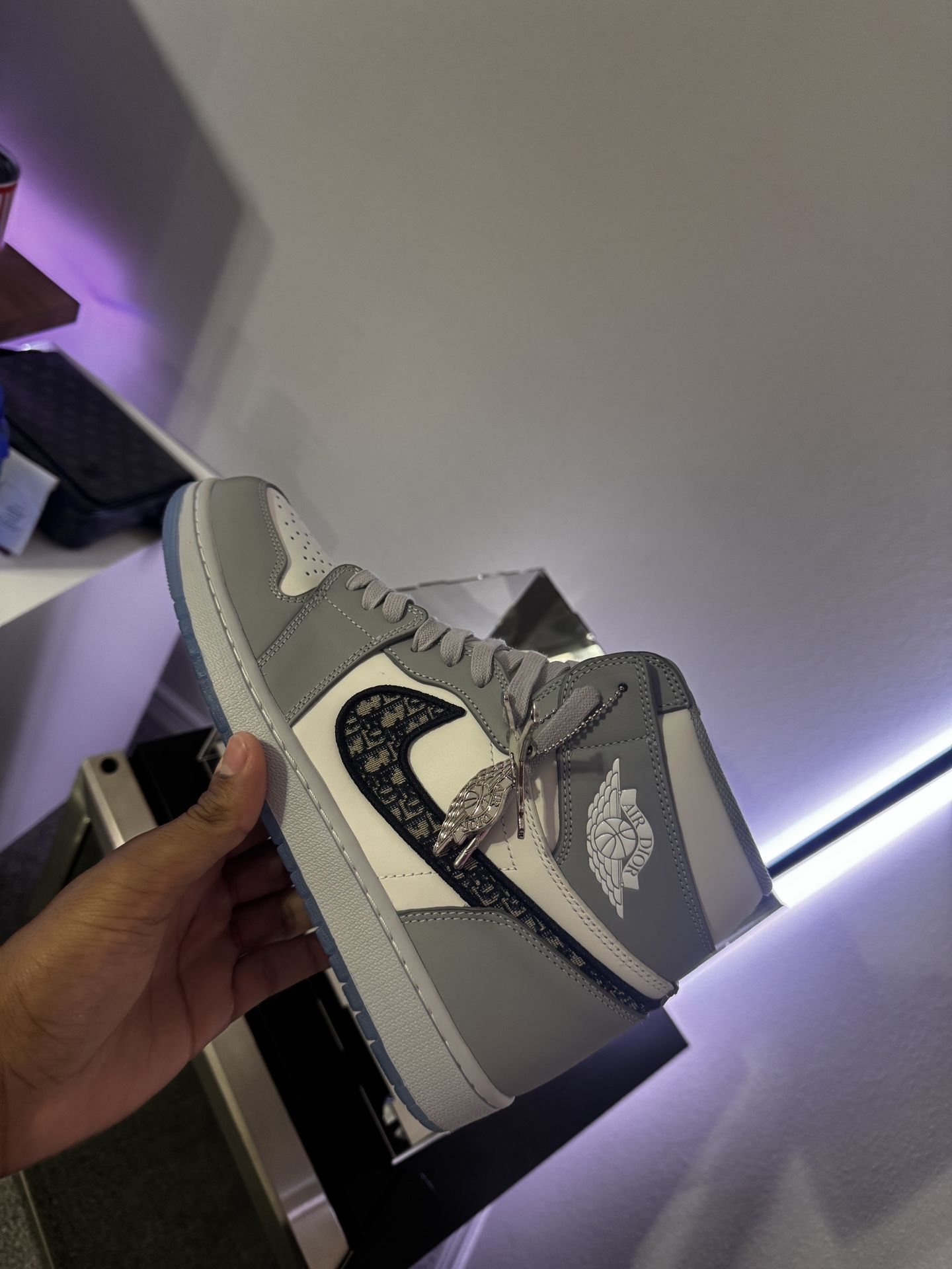 Jordan 1 