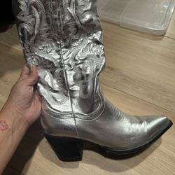 Amazon Silver Cowboy Boots 