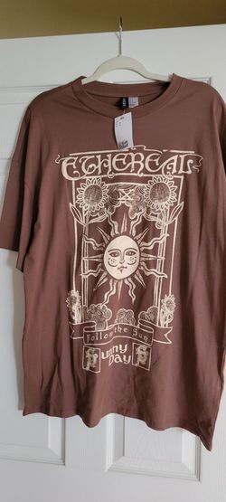 H&M Divided  Brand T-shirt