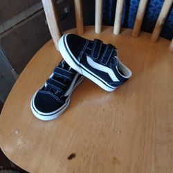 Toddlers Vans