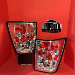 Jeep Grand Cherokee 2004 2005 tail lights