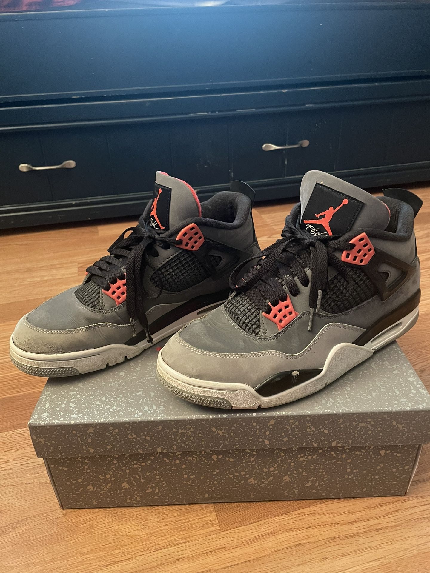 Air Jordan 4 Retro ‘Infrared’ (10.5)