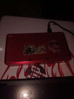 Red Nintendo 3DS