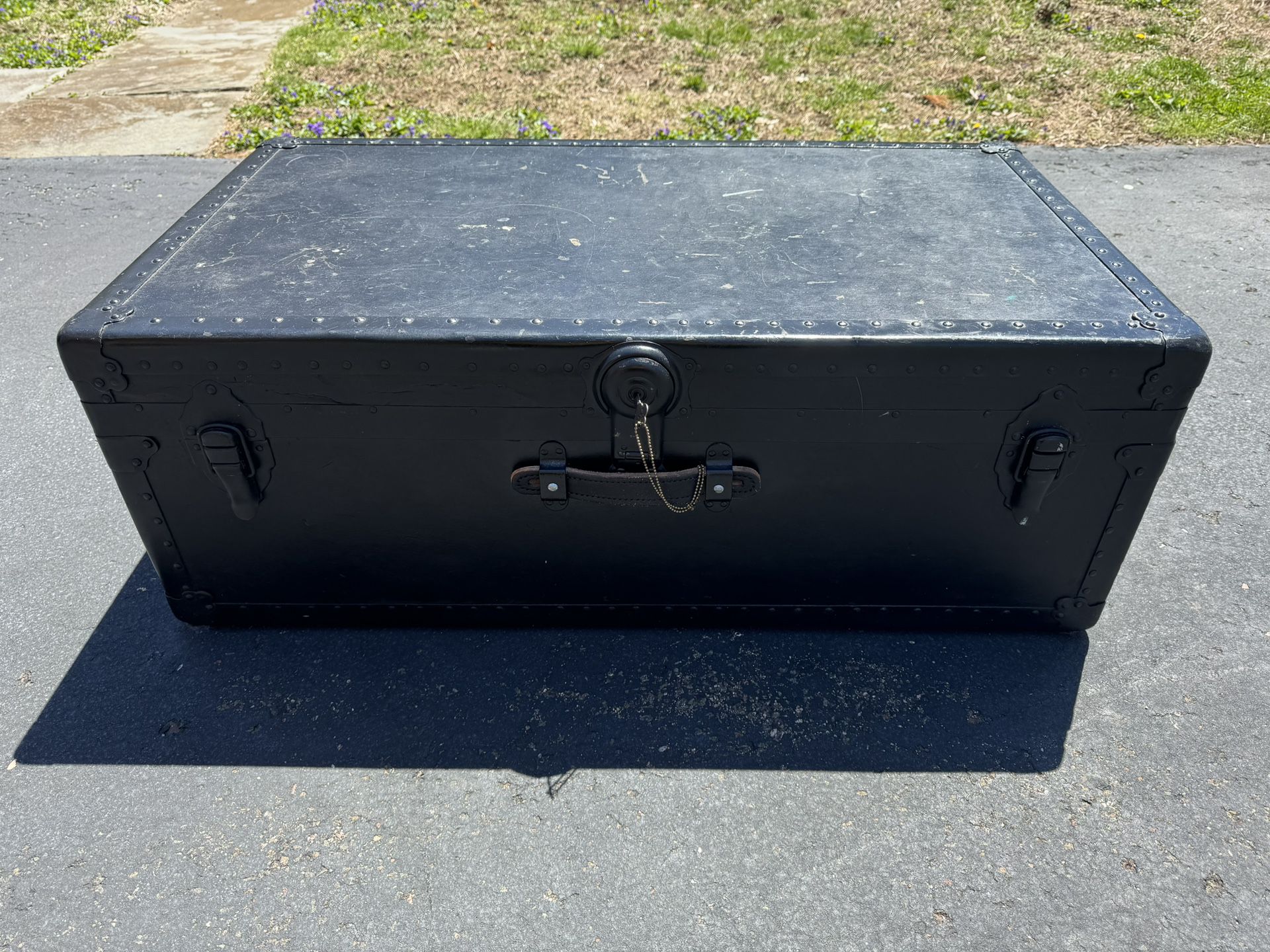 Antique Trunk With Lock And Key 
