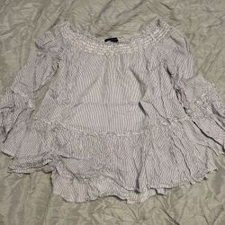 Size M AE Off-the-shoulder Blue Striped Top