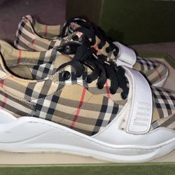 Burberry Sneakers Sz 9.5