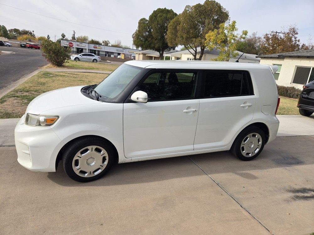 2014 Scion xB