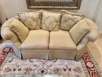 LUXURY LIVING ROOM COLLECTION – Century, Bernhardt & Persian Rug
