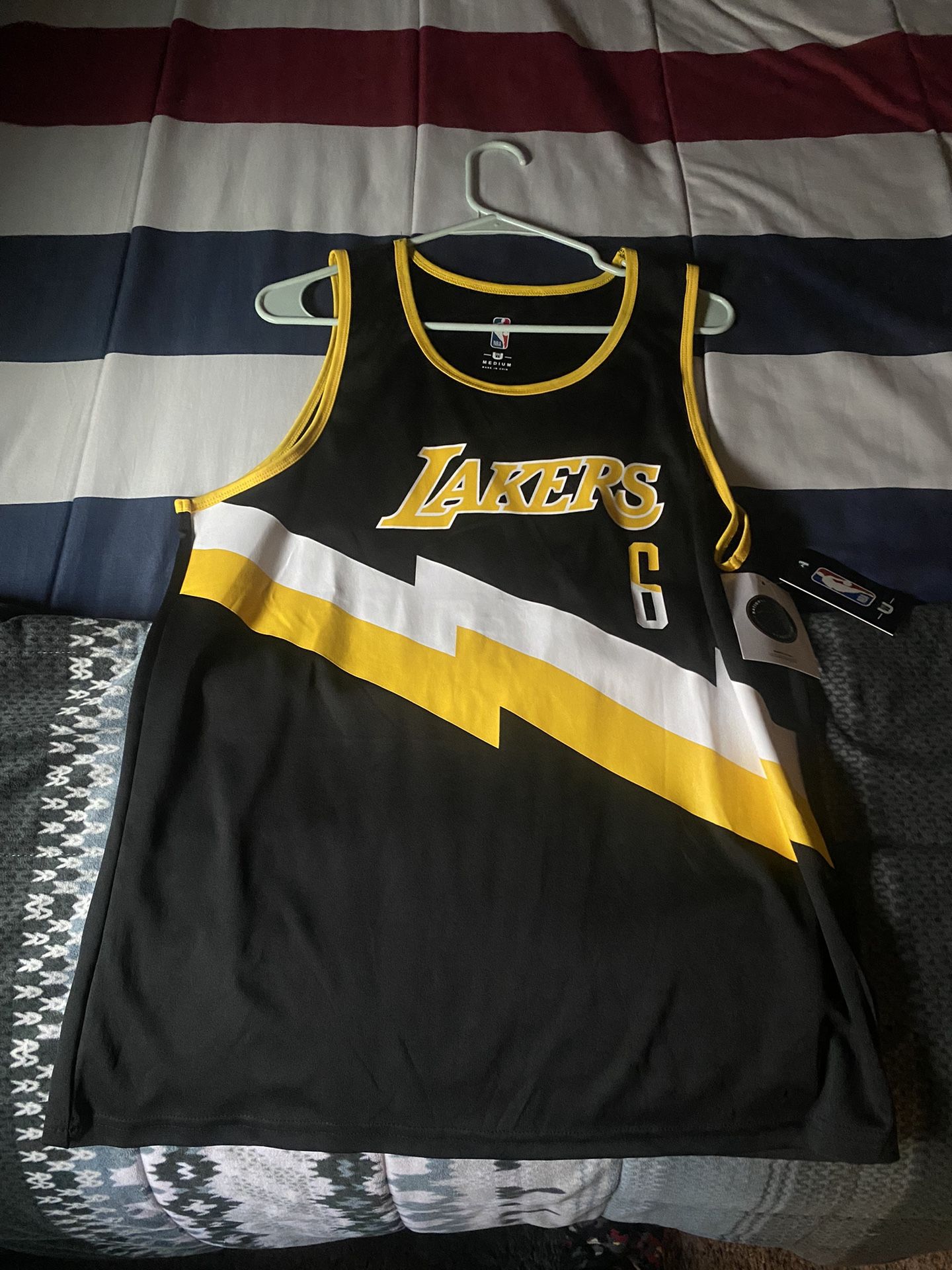 NBA Lakers 6 Lebron James 