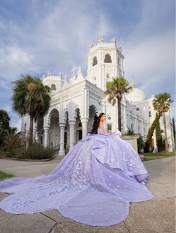 Selling my XV dress / surprise dress